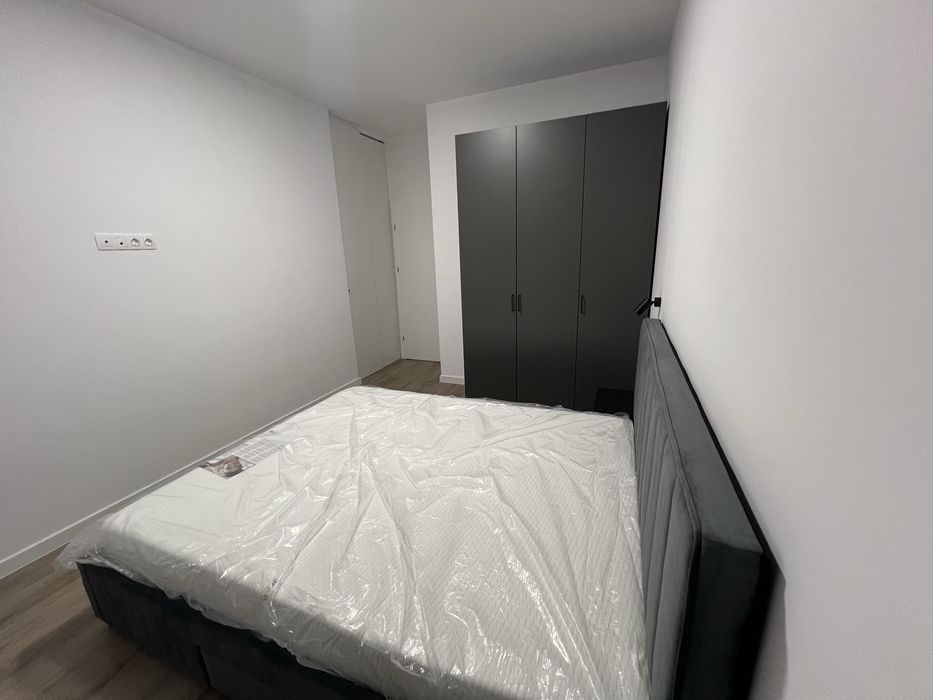 Apartament 2 camere de vânzare-central-bloc nou-parcare subterană