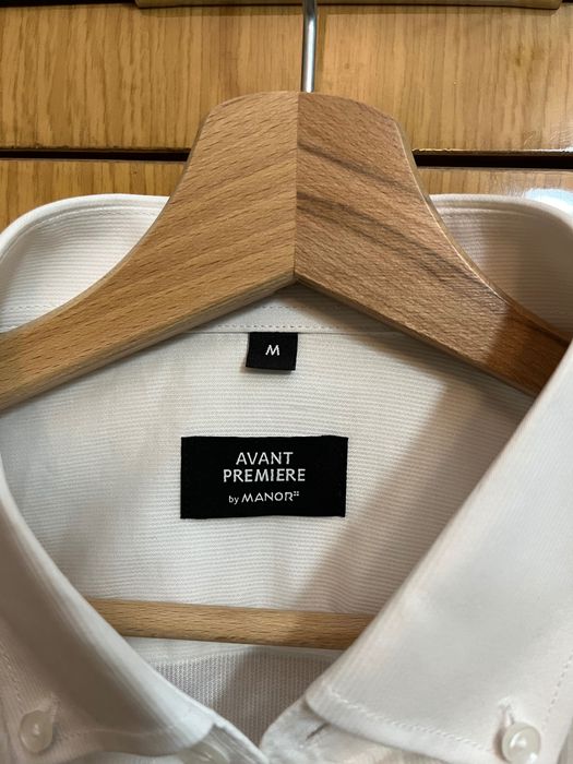 Мъжка бяла риза     .