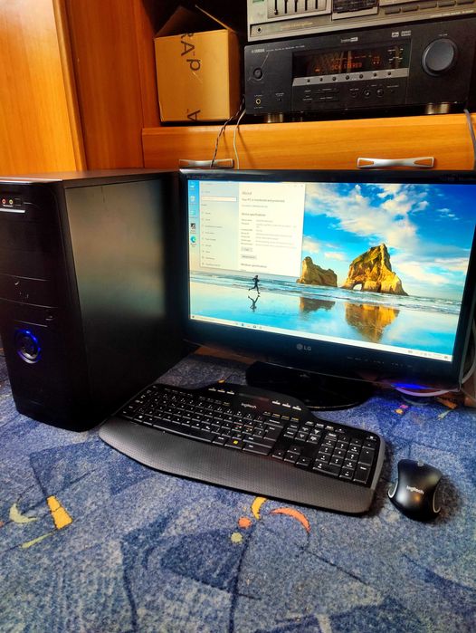 Vand Computer i3 3.4Ghz+12Gb DDR3+Tastatura+Mouse