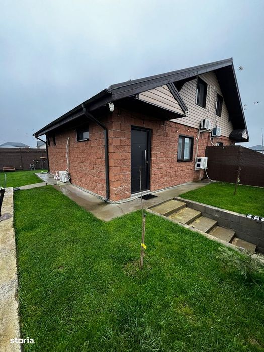 Vand casa tip duplex zona Clinceni (Ortansei) - Negociabil