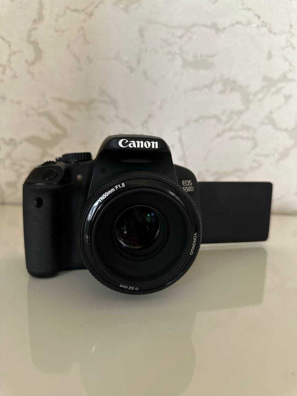 canon EOS 650D sotiladi