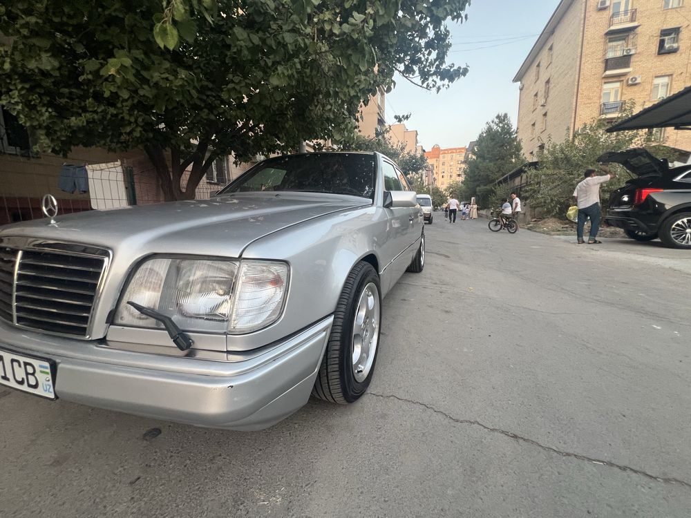 Продается Мерседес w124