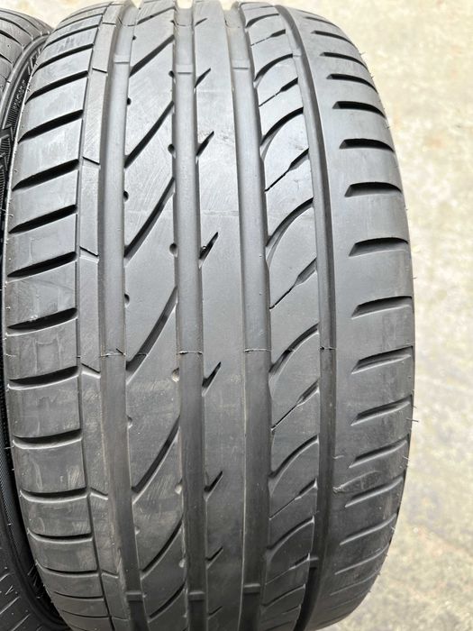 Doua anvelope vara 245/35 R19 SAILUN Atrezzo ZSR XL