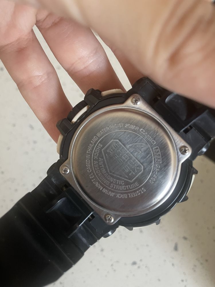 Casio G-Shock GA-400