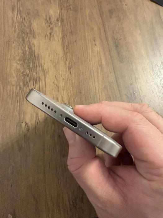 iphone 15 pro 256 gb