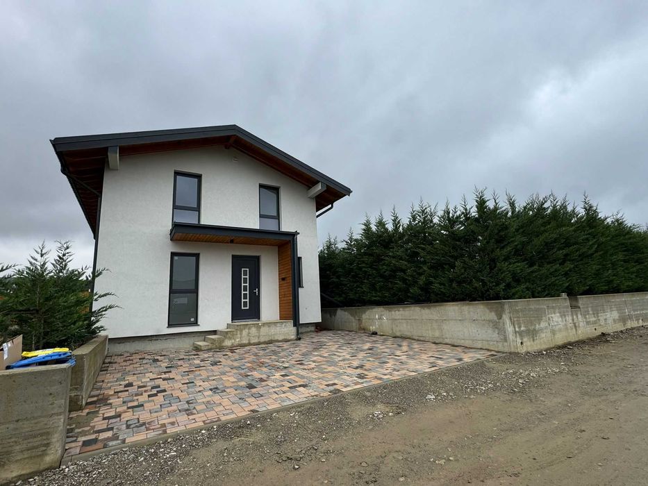 Casa de inchiriat, SUCEAVA-IPOTESTI 150MP 5 ARI teren