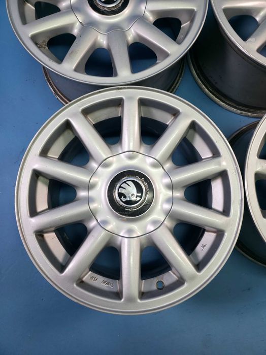 Jante Aliaj 5x112 15'' - OEM Skoda Octavia - 7J ET 45 !