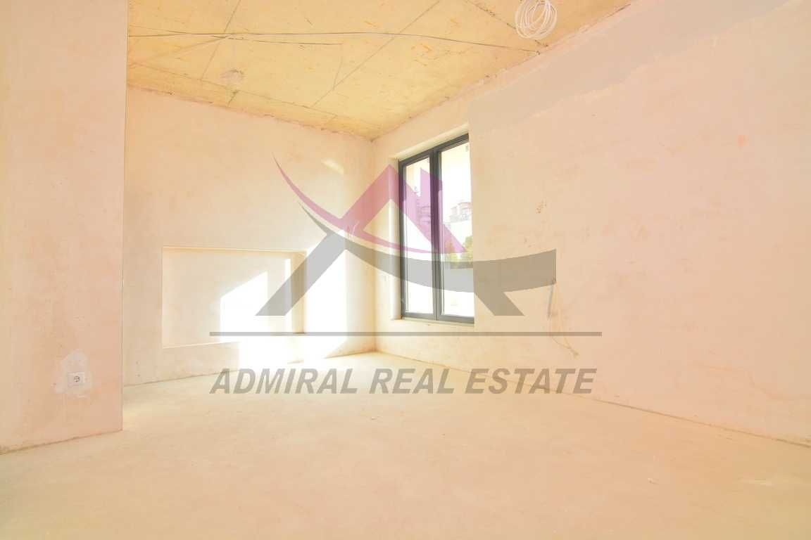 Продава се Четиристаен апартамент в Варна, Бриз - 224 кв.м за 1563 €/кв.м - Снимка #6