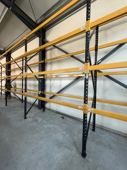 Rafturi metalice industriale profesionale