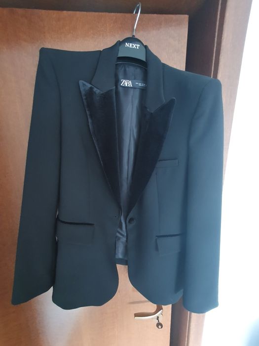 REDUCERE Blazer cambrat smoking ZARA
