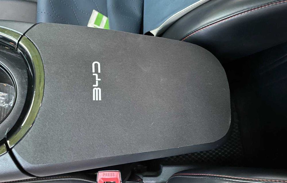 Коврик на крышку бара для BYD E2