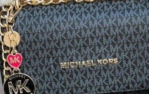 Geanta mini Michael Kors new collection logo metalic auriu, saculet