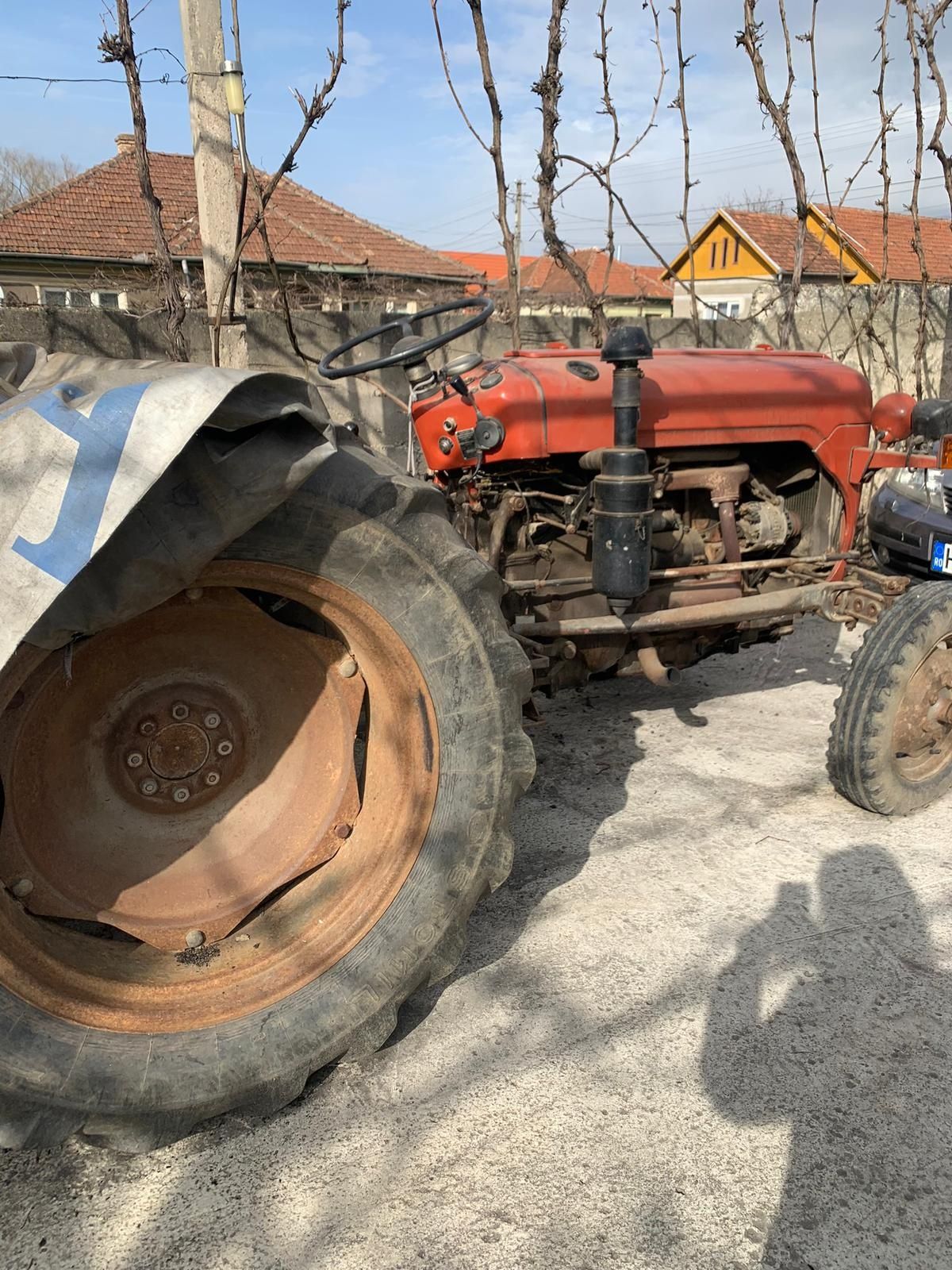 Tractor Massey Ferguson 35cp