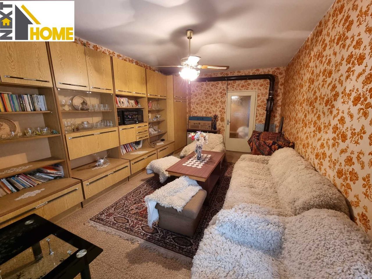 Продава се Тристаен апартамент в Асеновград - 89 кв.м за 843 €/кв.м - Снимка #1