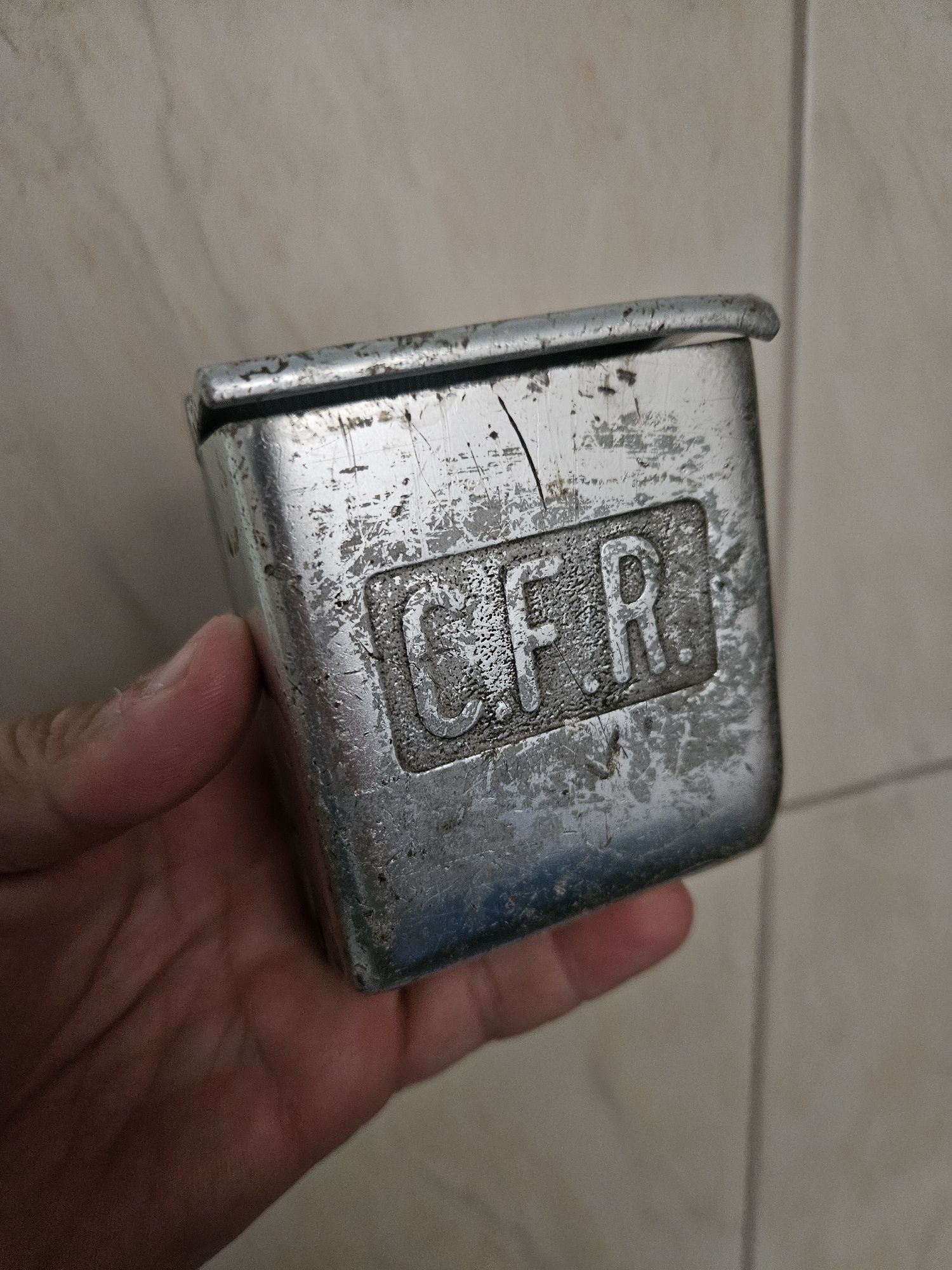 Scrumiera CFR stare buna