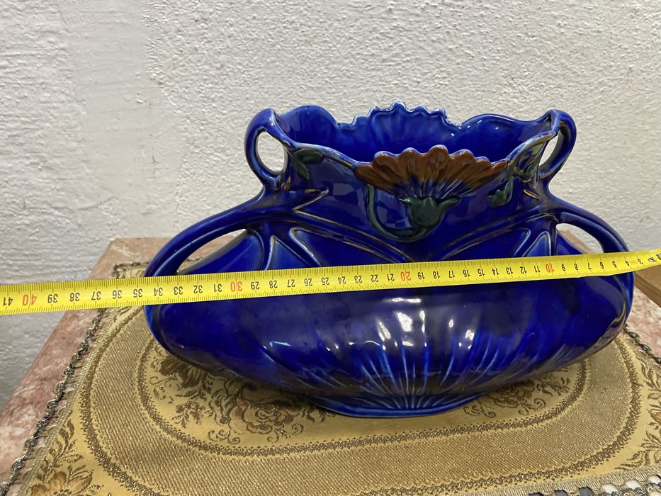 Италианска порцеланова кашпа жардиера