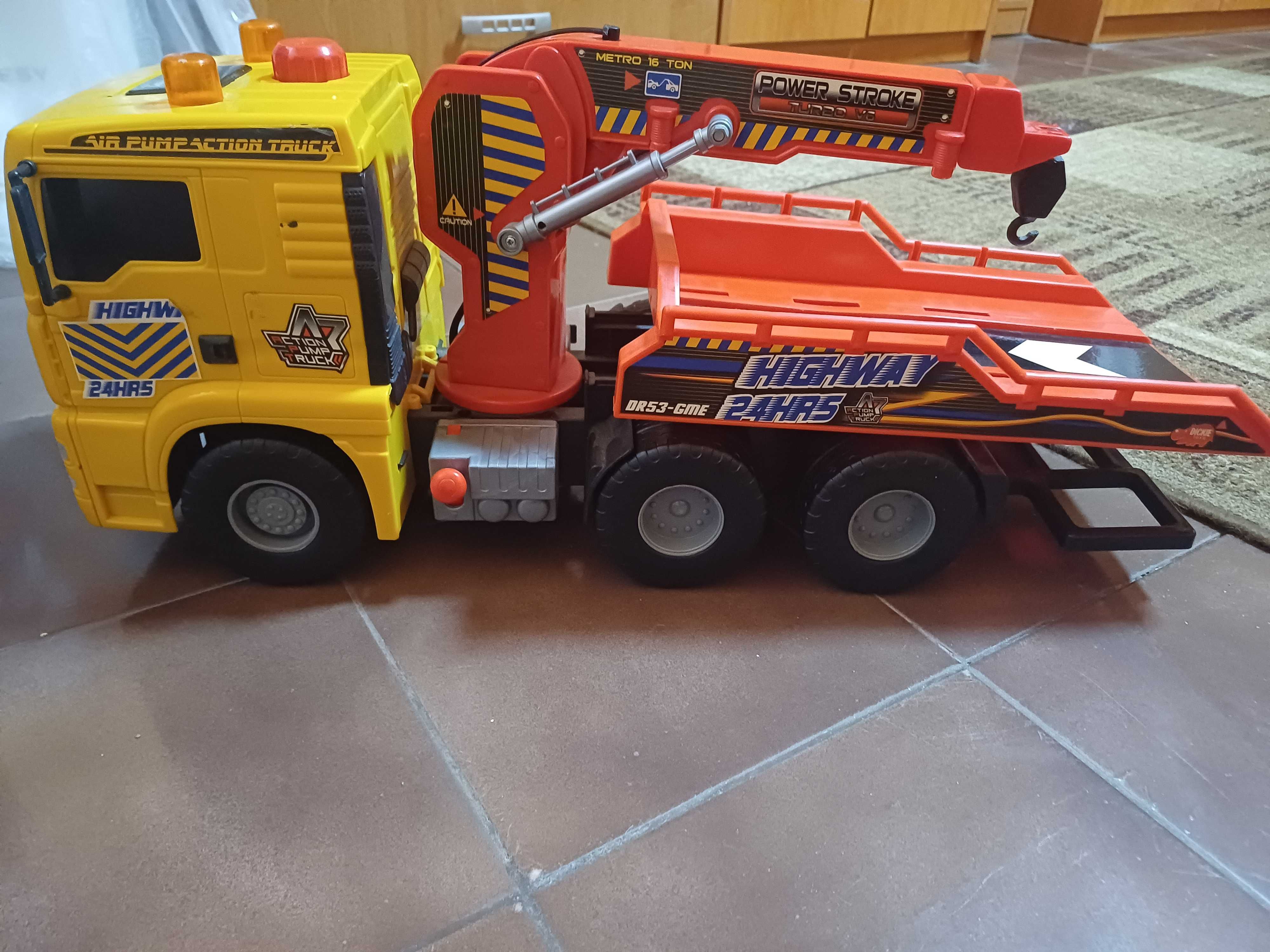 Dickie toys паяк