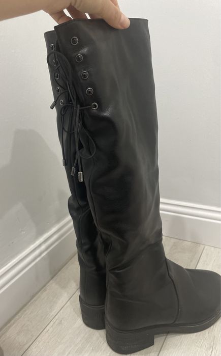 Зимние сапоги размер 36 в отличном состояний