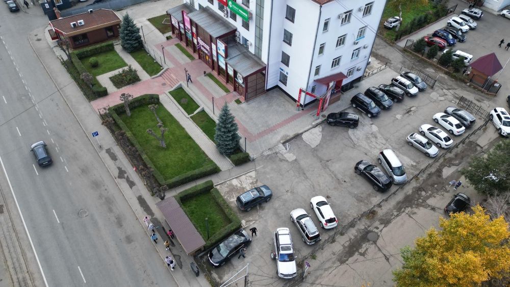 Продаётся многофункциональный комплекс Пассаж