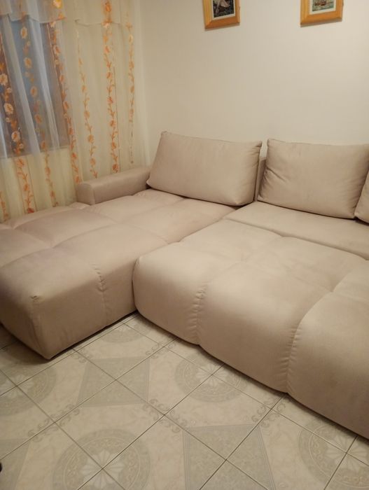 Vând colțar extensibil