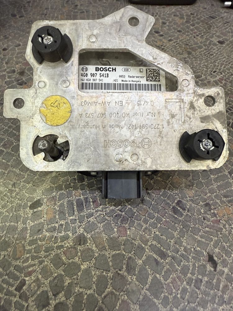Дистроник радар сензор за Audi A6 / A7 4G0907541B