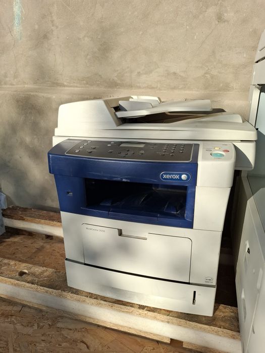 Монохромное лазерное многофункциональное устройство (МФУ) Xerox WorkCe