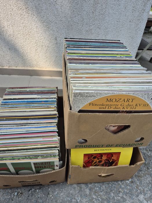 Vând 200LP Discuri Vinil colectie muzica clasica mixta Artiști celebri