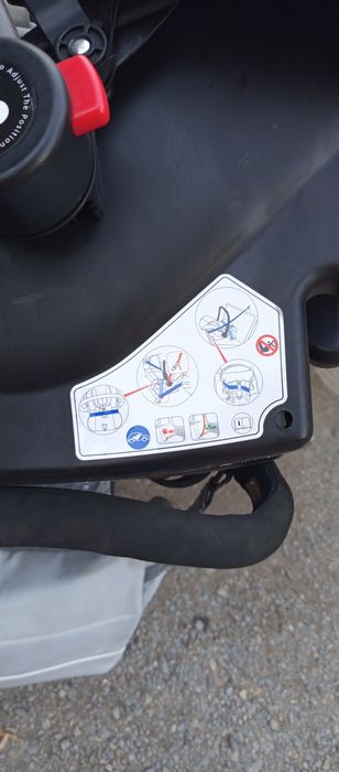 Кошче за новородено за кола