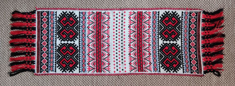 Prosop artizanat cusut manual