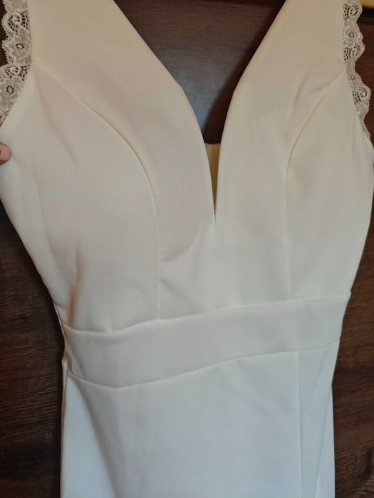 Елегантни рокли WalG London – официални, парти и офис визии S 15/35 лв