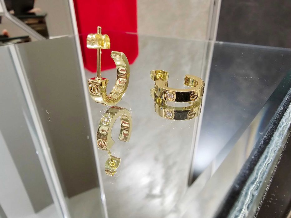 CARTIER Love Gold Hoop 2 Diamonds Дамски Обеци