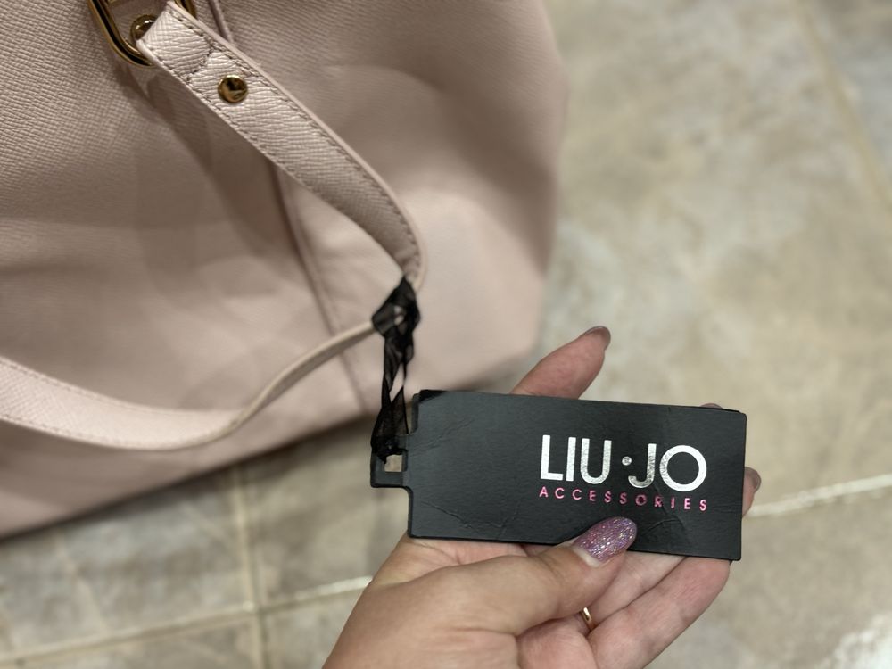 Чисто нова чанта Liu Jo