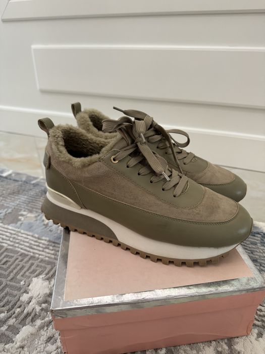 Кроссовки на зиму, новый