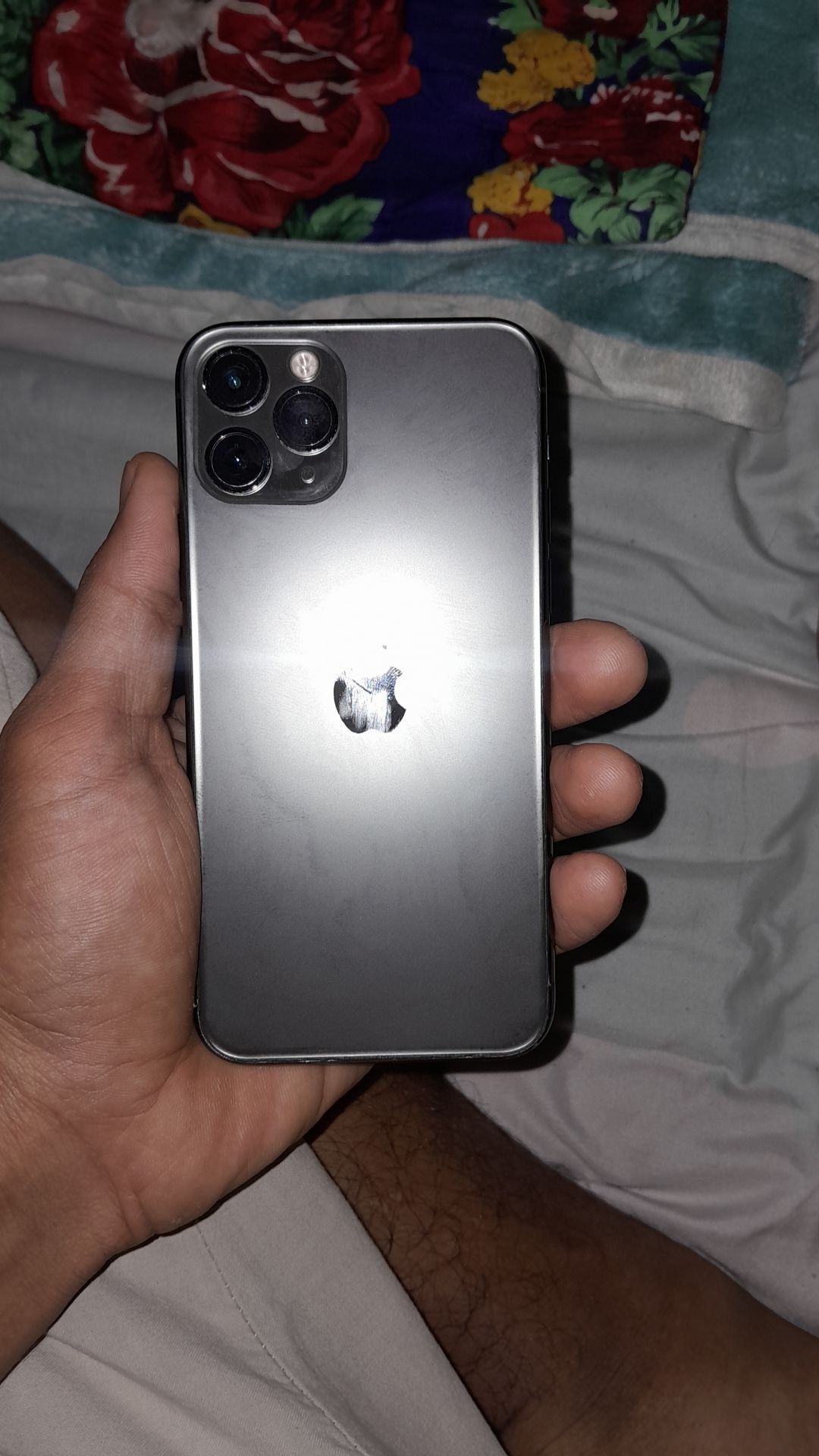 iphone 11  pro sotiladi  Regioni evropa emkost 100 holati radimdagidek