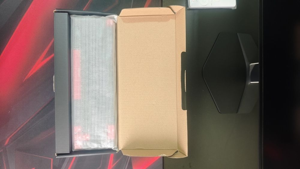 Продам 60% клавиатуру 2e gaming Kg 370