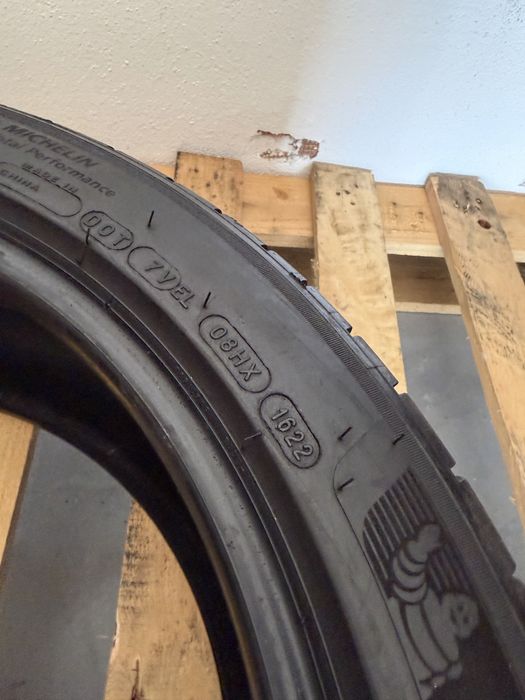 Cauciucuri 235/45/18 Michelin Pilot 4 EV PCNV