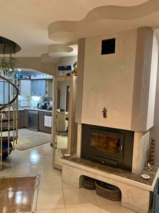 Продава се Мезонет в Бургас, Меден рудник - зона Г - 160 кв.м за 1032 €/кв.м - Снимка #2