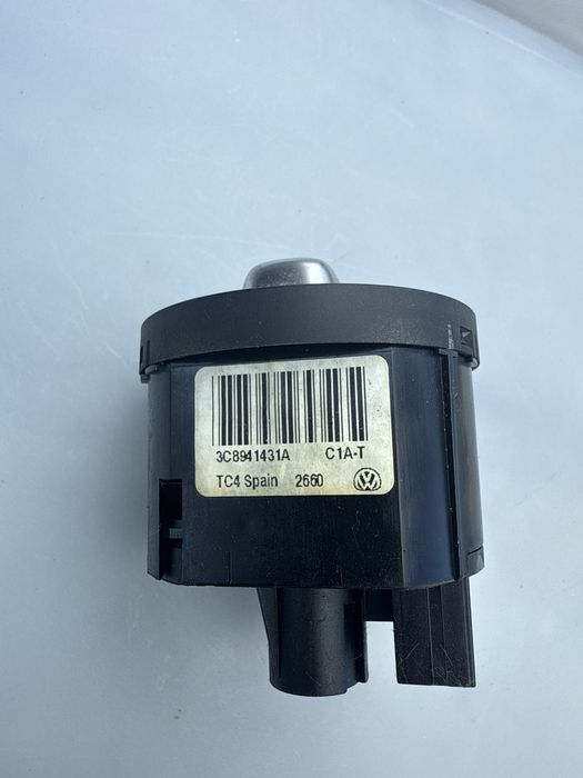 bloc lumini vw tiguan cu functie auto  dezmembrari vw tiguan