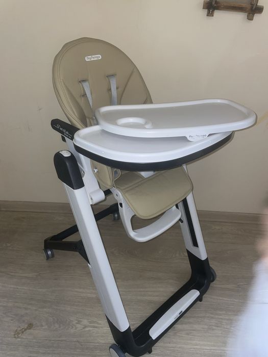 Продам детский стул Peg Perego