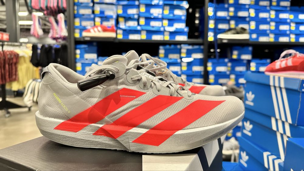 Adidas Adizero Adios 9 M originali la cutie ( 45.1/3 , 46 si 47.1/3 )