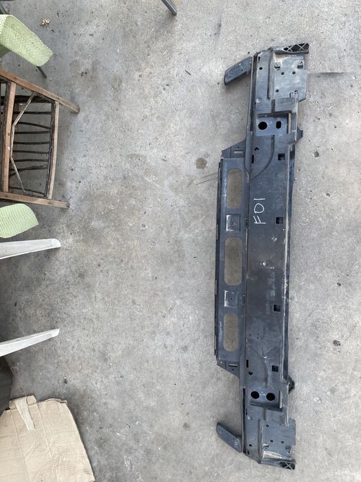 Bmw 7 f01 Бмв ф01 задна греда