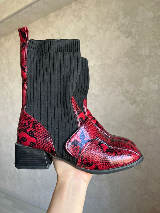 ботинки демисезонные разные