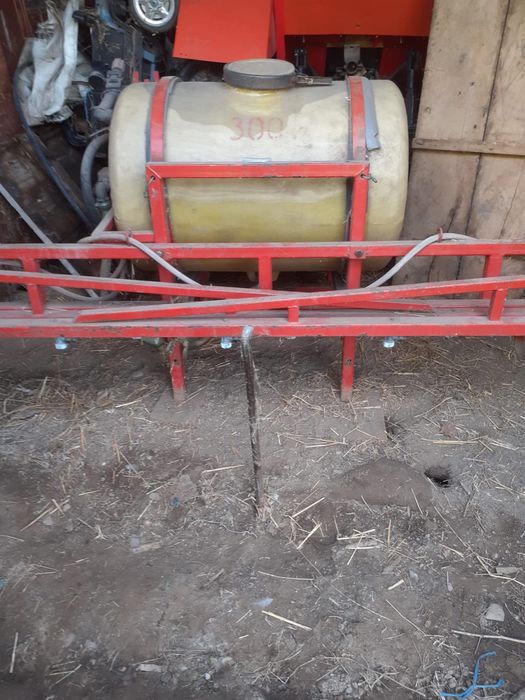 Vand pompa de erbicidat