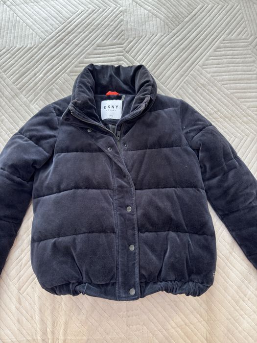 Продам утепленную куртку