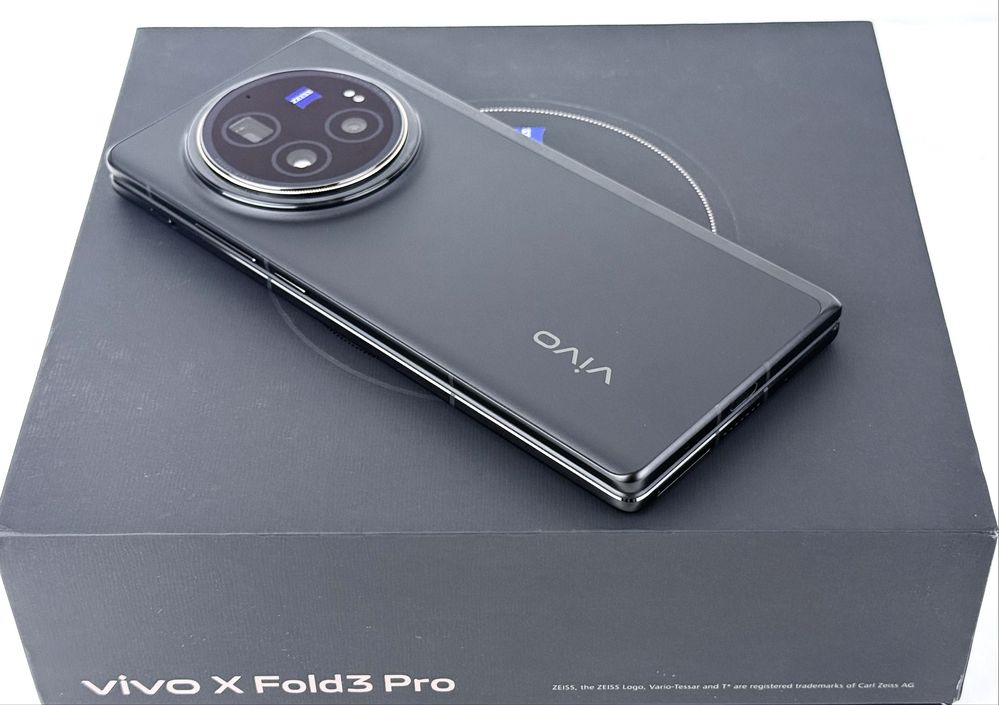 НОВ! Vivo X Fold 3 Pro 512GB 16RAM Black Гаранция!