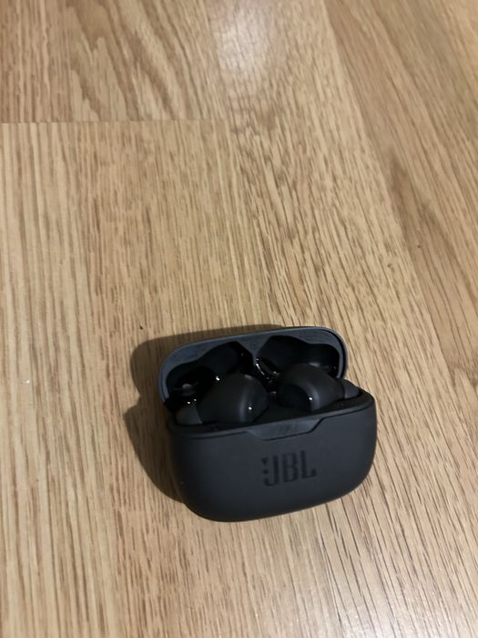 Casti jbl blutooth