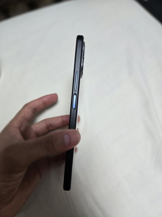 Honor x8  8 ram si 128 gb in stare foarte bună !!