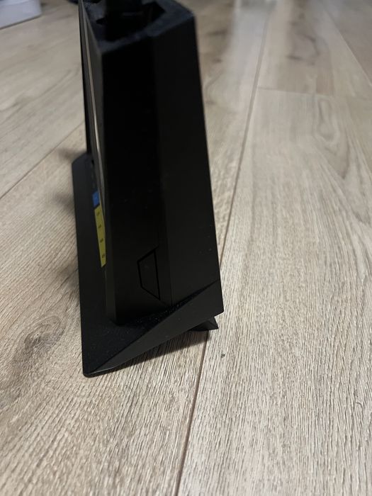 Vand router wireless + Sim ASUS