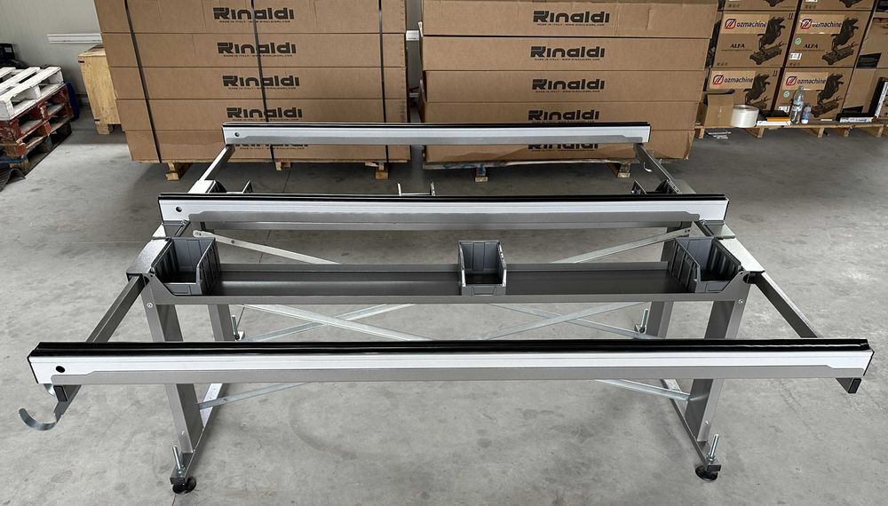 Разтегателна работна маса за дограма Rinaldi - Italy