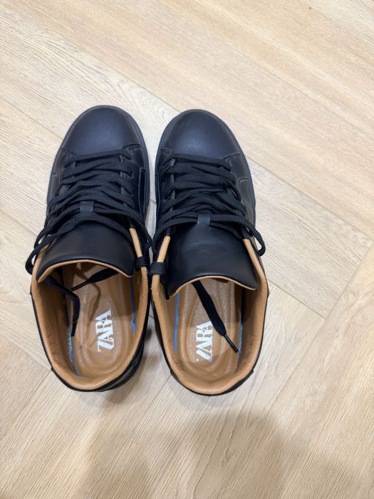 Ботинки zara  размер 42